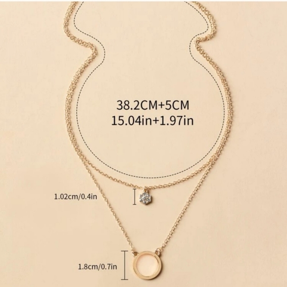 ⭐️ONE LEFT⭐️Gold Layered Rhinestone Circle Pendant Necklace Set - Picture 4 of 4